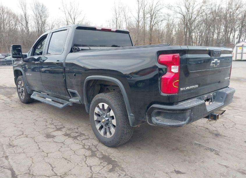 Photo 3 of 2024 Chevrolet Silverado 2500HD 4WD STANDARD BED CUSTOM (VIN 1GC4YME79RF111566)