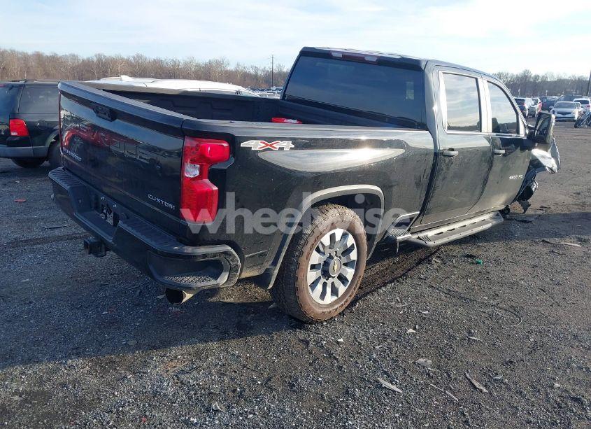 Photo 4 of 2022 Chevrolet Silverado 2500HD 4WD STANDARD BED CUSTOM (VIN 1GC4YMEY4NF204305)