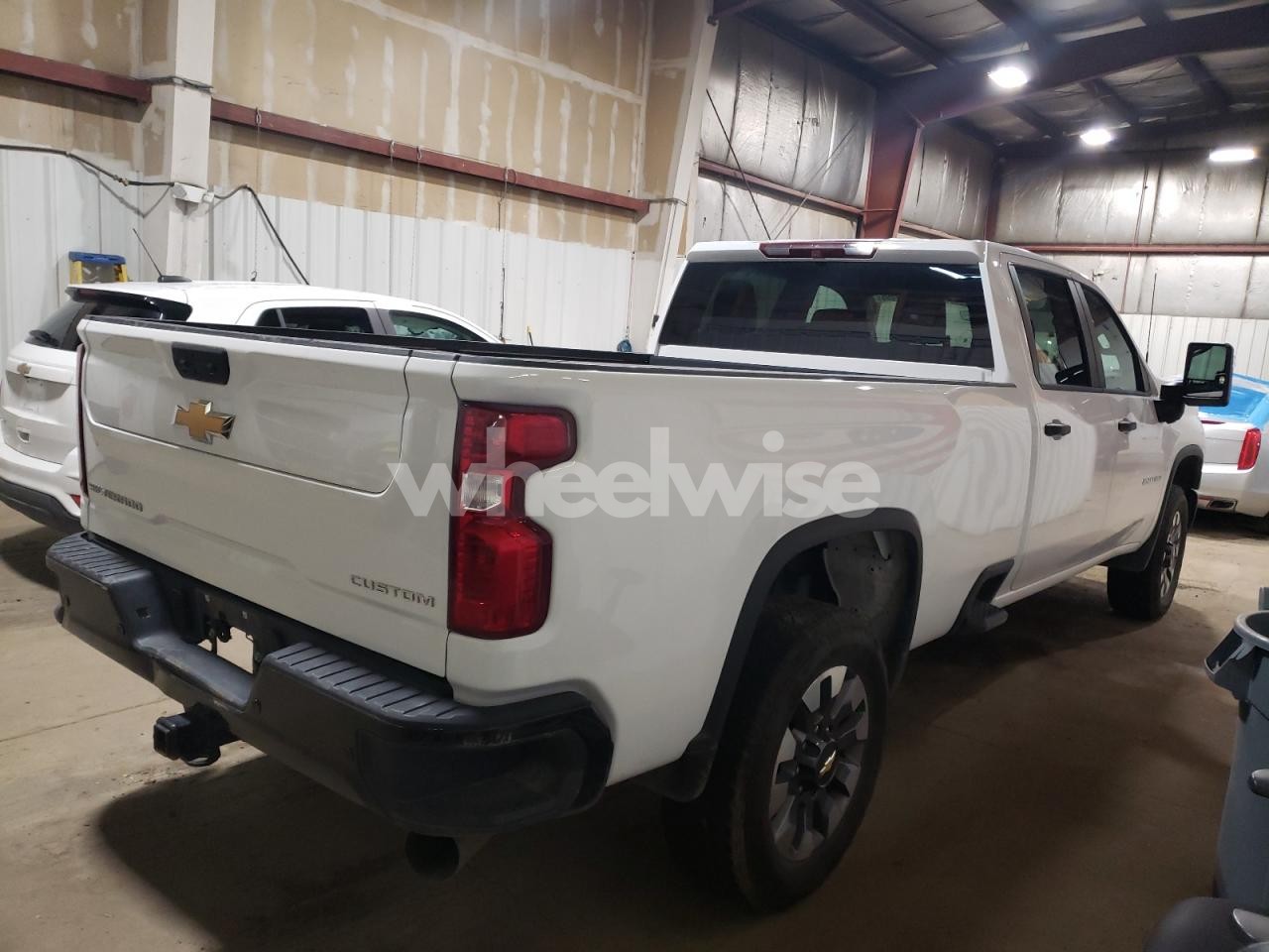 Photo 3 of 2024 CHEVROLET SILVERADO K2500 CUSTOM (VIN 1GC4YMEY7RF339767)