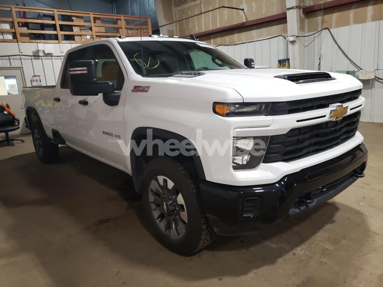 Photo 4 of 2024 CHEVROLET SILVERADO K2500 CUSTOM (VIN 1GC4YMEY7RF339767)