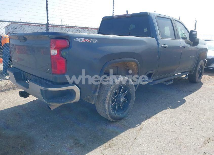 Photo 4 of 2020 Chevrolet Silverado 2500HD 4WD STANDARD BED LT (VIN 1GC4YNE70LF235982)