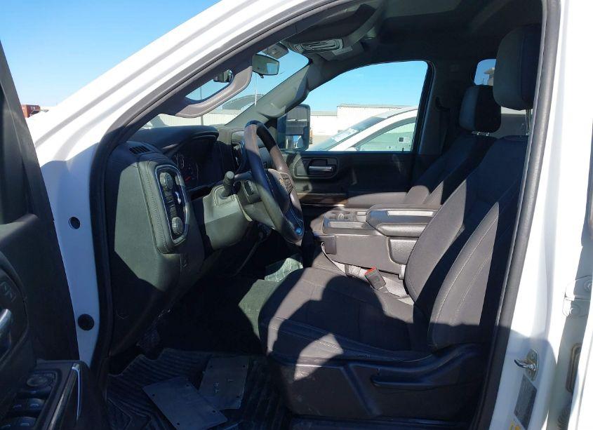 Photo 6 of 2021 Chevrolet Silverado 2500HD 4WD STANDARD BED LT (VIN 1GC4YNE70MF140937)