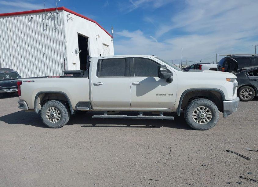 Photo 13 of 2021 Chevrolet Silverado 2500HD 4WD STANDARD BED LT (VIN 1GC4YNE70MF211425)