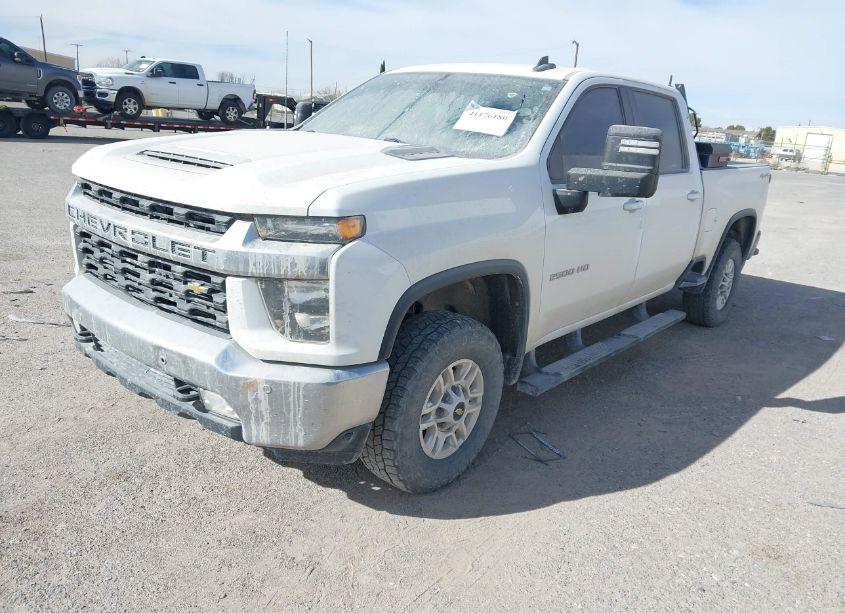 Photo 2 of 2021 Chevrolet Silverado 2500HD 4WD STANDARD BED LT (VIN 1GC4YNE70MF211425)