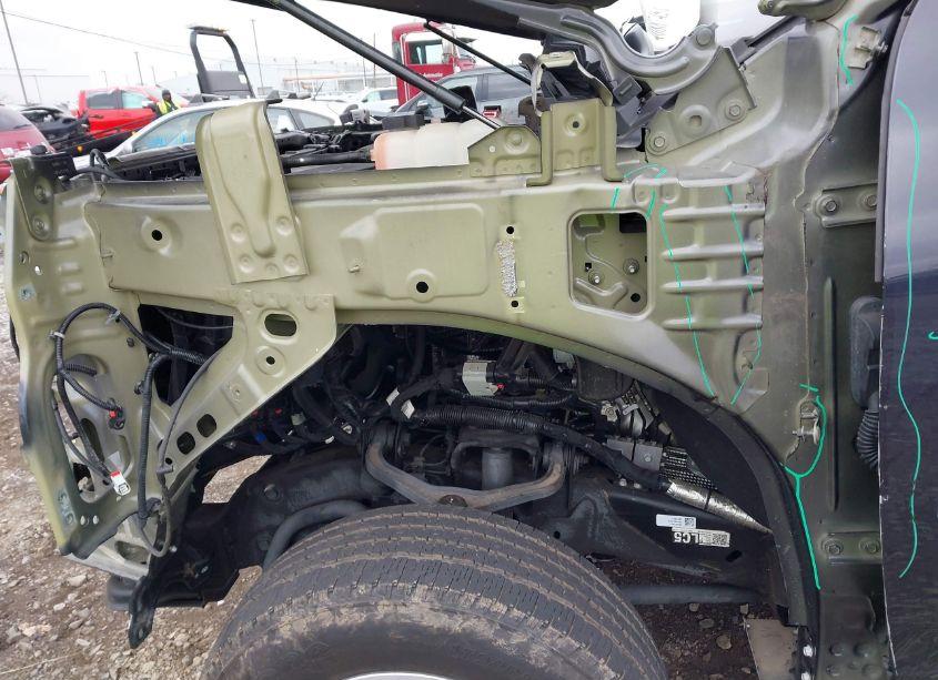 Photo 17 of 2024 Chevrolet Silverado 2500HD 4WD STANDARD BED LT (VIN 1GC4YNE71RF128514)