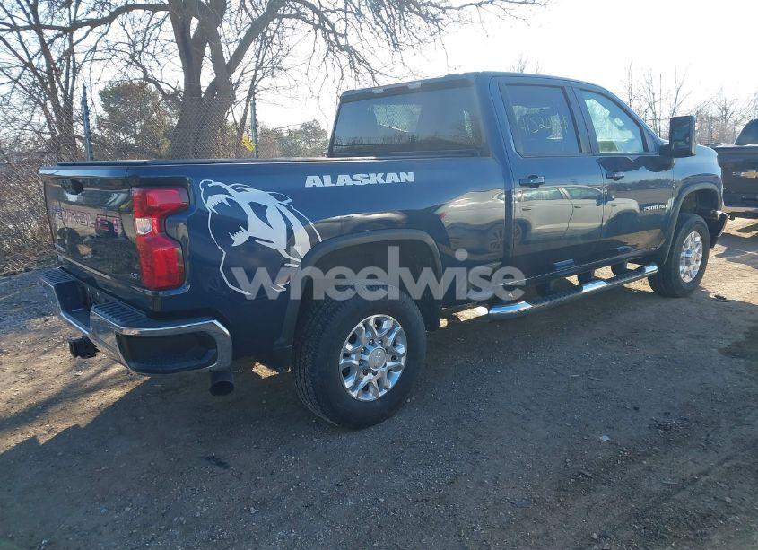 Photo 4 of 2020 Chevrolet Silverado K2500 HEAVY DUTY LT (VIN 1GC4YNE72LF320032)