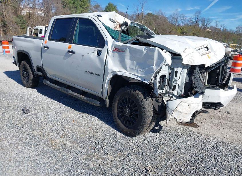2023 Chevrolet Silverado 2500HD (VIN 1GC4YNE72PF149806) main photo