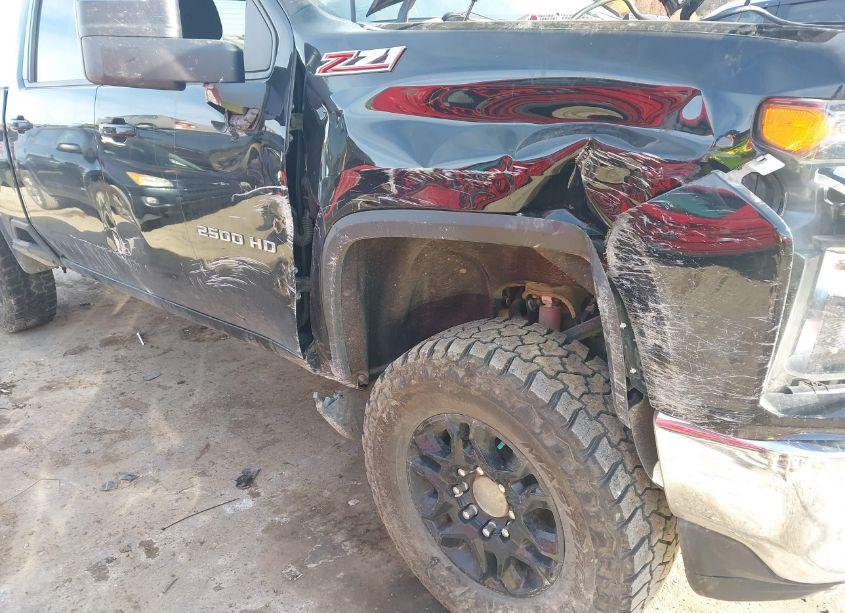 Photo 11 of 2021 Chevrolet Silverado 2500HD 4WD STANDARD BED LT (VIN 1GC4YNE74MF303220)