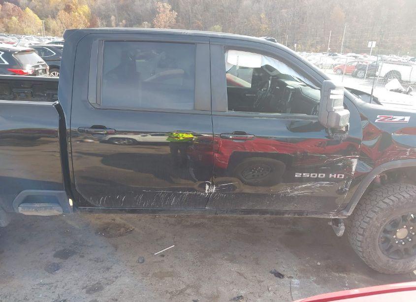 Photo 14 of 2021 Chevrolet Silverado 2500HD 4WD STANDARD BED LT (VIN 1GC4YNE74MF303220)