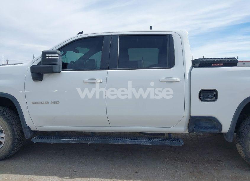 Photo 13 of 2022 Chevrolet Silverado 2500HD 4WD STANDARD BED LT (VIN 1GC4YNE75NF179489)