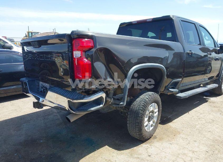 Photo 11 of 2020 Chevrolet Silverado 2500HD 4WD STANDARD BED LT (VIN 1GC4YNE76LF198856)