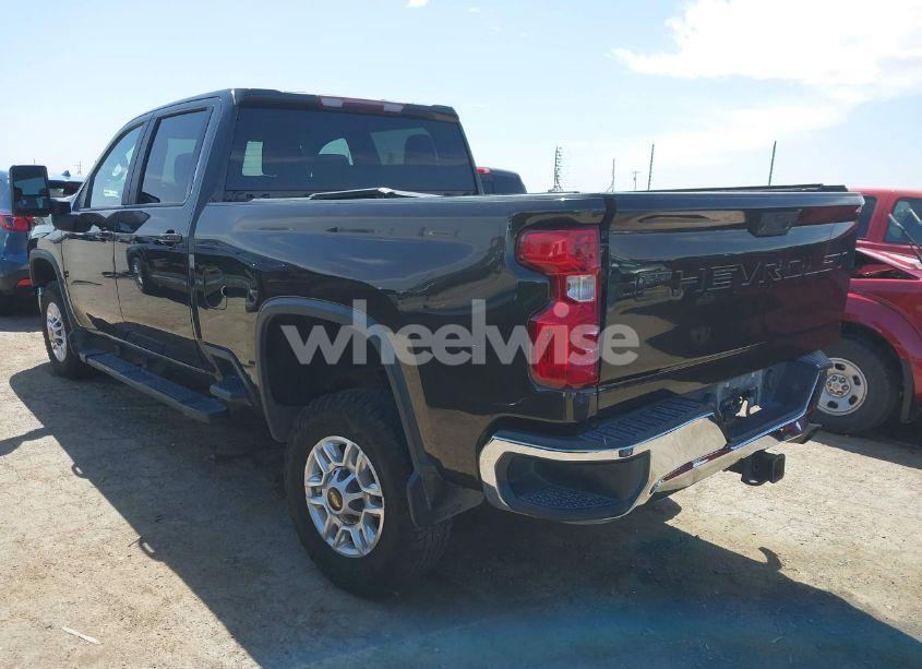 Photo 3 of 2020 Chevrolet Silverado 2500HD 4WD STANDARD BED LT (VIN 1GC4YNE76LF198856)