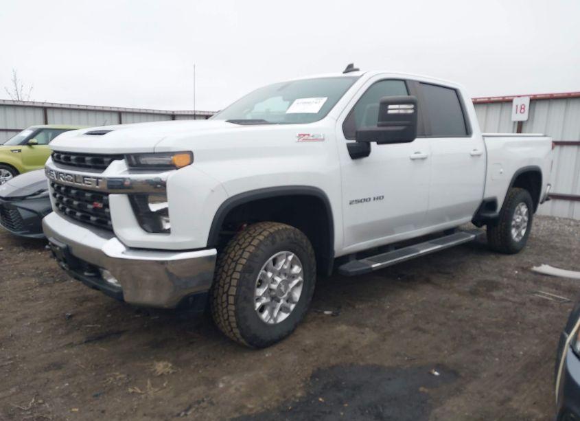 Photo 2 of 2020 Chevrolet Silverado 2500HD 4WD LONG BED LT/4WD STANDARD BED LT (VIN 1GC4YNE76LF230723)