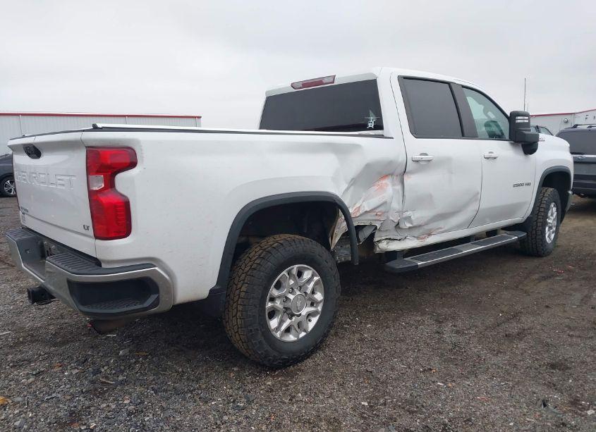 Photo 4 of 2020 Chevrolet Silverado 2500HD 4WD LONG BED LT/4WD STANDARD BED LT (VIN 1GC4YNE76LF230723)