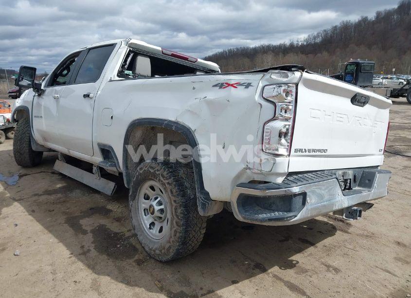 Photo 3 of 2022 Chevrolet Silverado 2500HD (VIN 1GC4YNE77NF237196)
