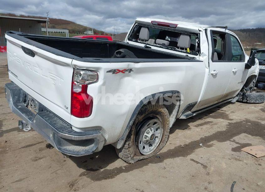 Photo 4 of 2022 Chevrolet Silverado 2500HD (VIN 1GC4YNE77NF237196)