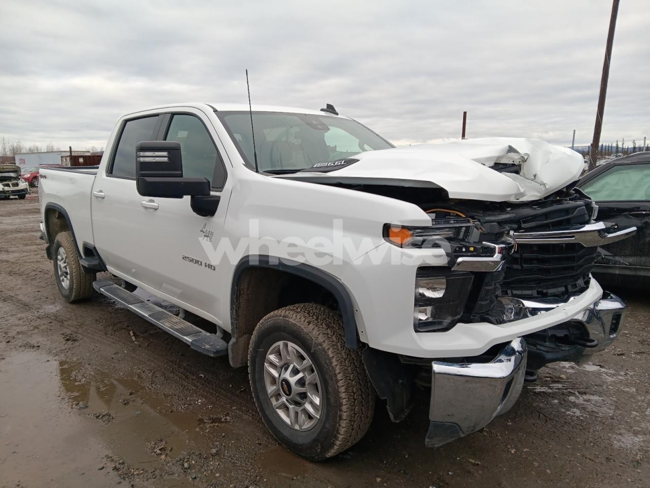 Photo 4 of 2024 CHEVROLET SILVERADO K2500 HEAVY DUTY LT (VIN 1GC4YNE7XRF121335)