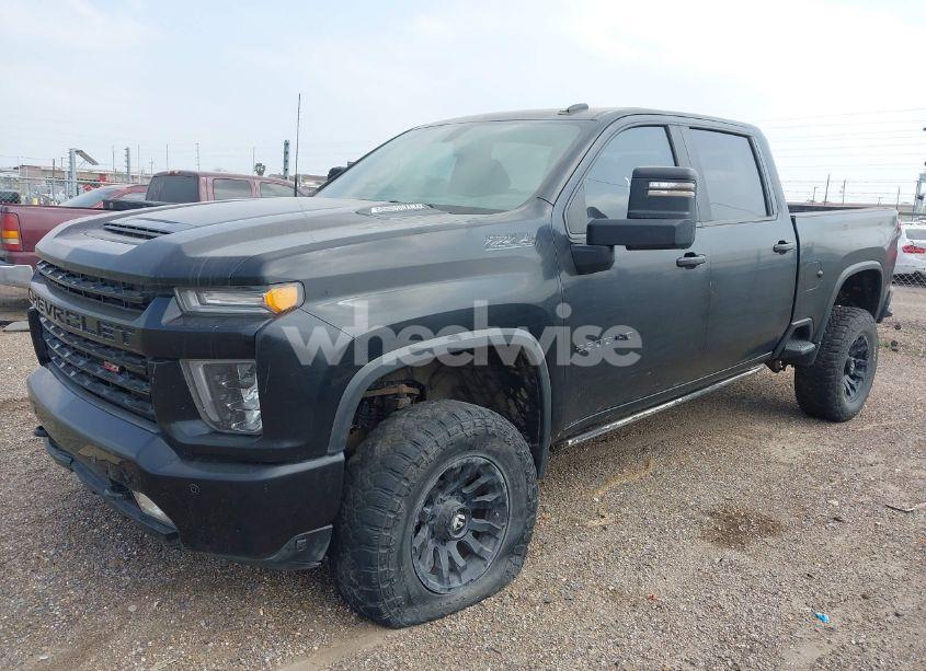Photo 2 of 2022 Chevrolet Silverado 2500HD (VIN 1GC4YNEY1NF263141)
