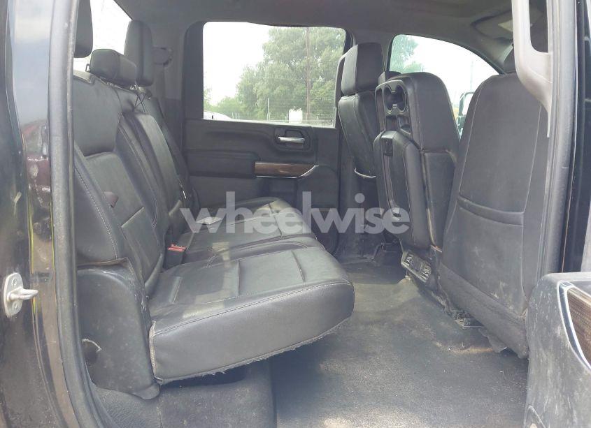 Photo 7 of 2022 Chevrolet Silverado 2500HD (VIN 1GC4YNEY1NF263141)