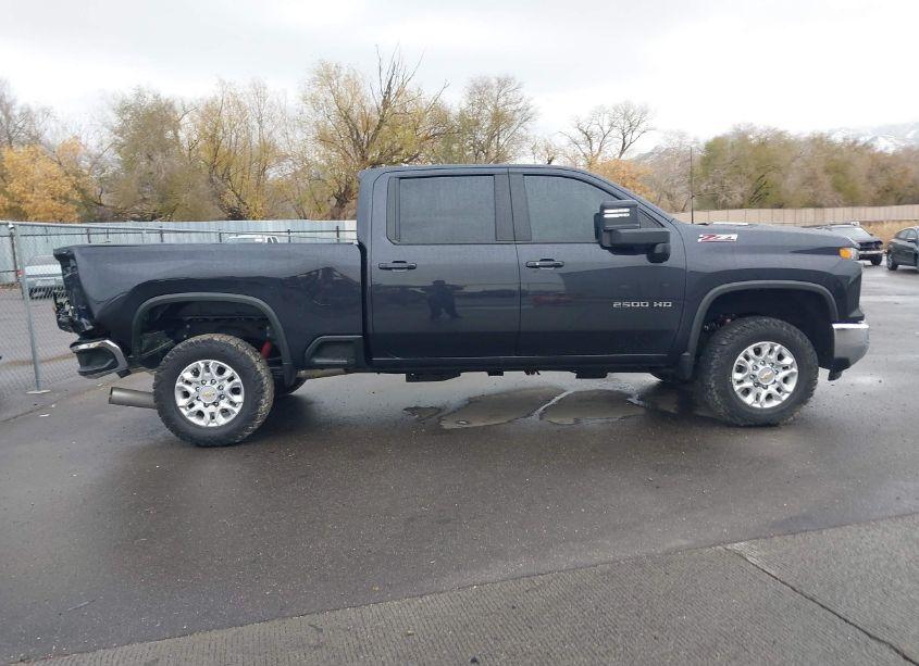 Photo 13 of 2024 Chevrolet Silverado 2500HD 4WD STANDARD BED LT (VIN 1GC4YNEY1RF197440)