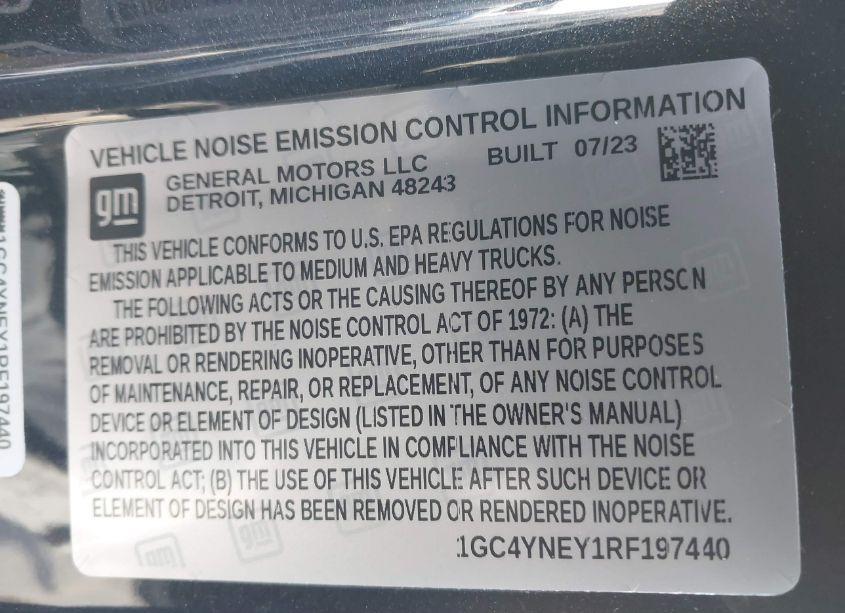 Photo 8 of 2024 Chevrolet Silverado 2500HD 4WD STANDARD BED LT (VIN 1GC4YNEY1RF197440)