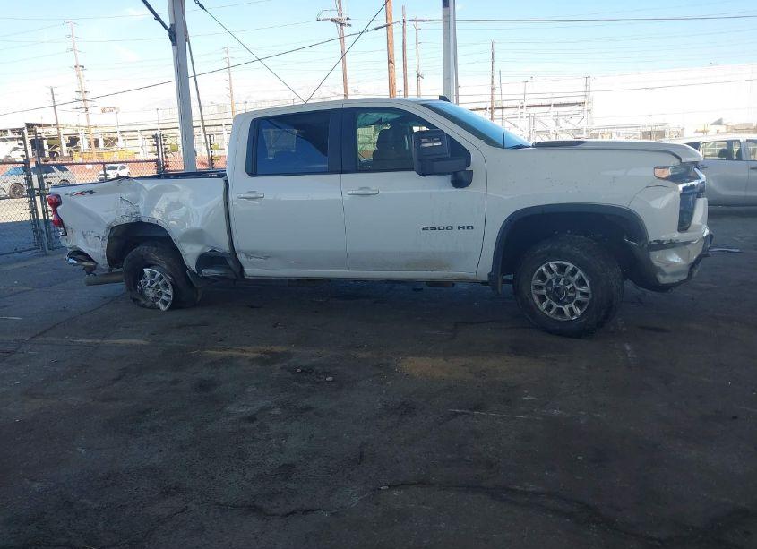 Photo 13 of 2021 Chevrolet Silverado 2500HD 4WD STANDARD BED LT (VIN 1GC4YNEY6MF284811)