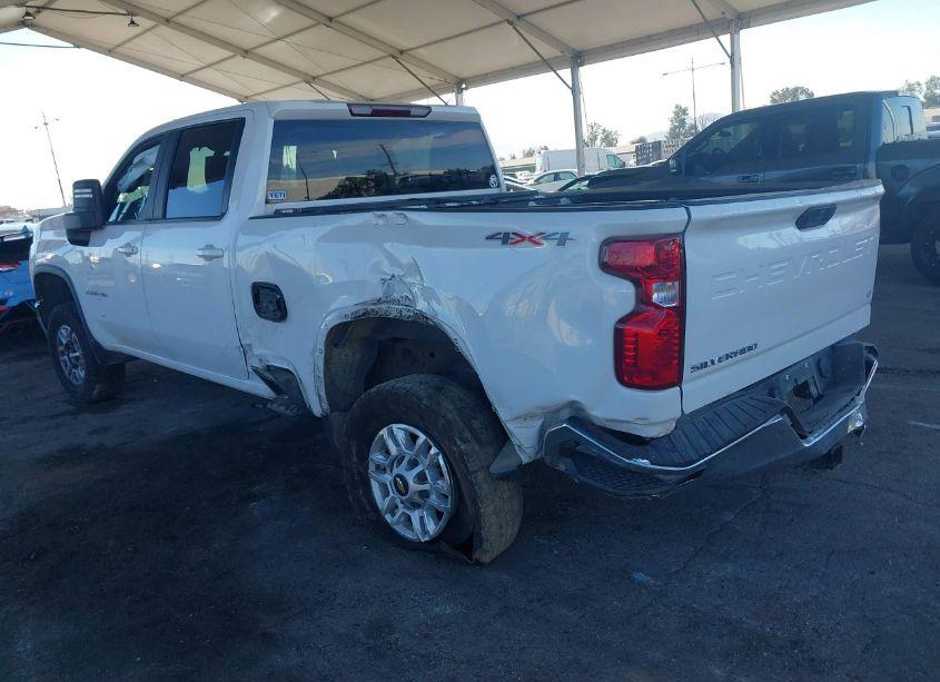 Photo 3 of 2021 Chevrolet Silverado 2500HD 4WD STANDARD BED LT (VIN 1GC4YNEY6MF284811)