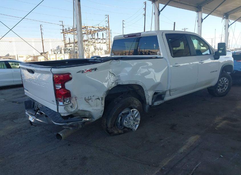 Photo 4 of 2021 Chevrolet Silverado 2500HD 4WD STANDARD BED LT (VIN 1GC4YNEY6MF284811)