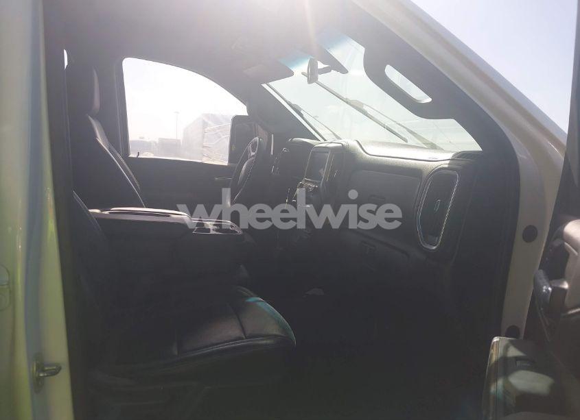 Photo 5 of 2020 Chevrolet Silverado 2500HD 4WD STANDARD BED LT (VIN 1GC4YNEY7LF111393)