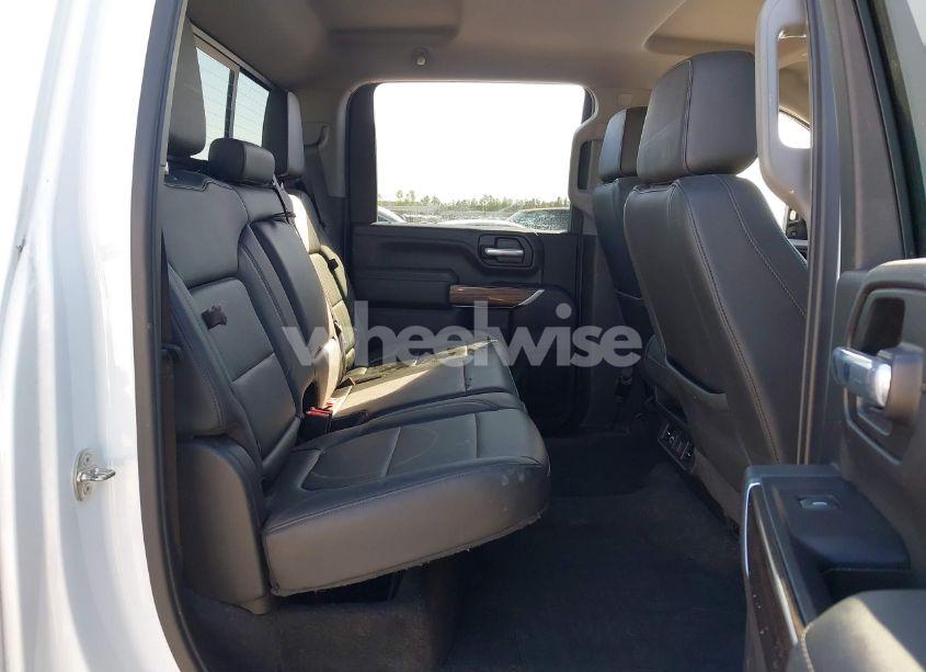 Photo 8 of 2020 Chevrolet Silverado 2500HD 4WD STANDARD BED LT (VIN 1GC4YNEY7LF111393)