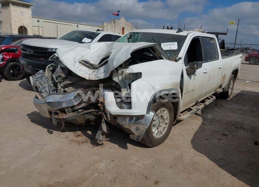 Photo 2 of 2021 Chevrolet Silverado 2500HD 4WD LONG BED LT (VIN 1GC4YNEY8MF198187)