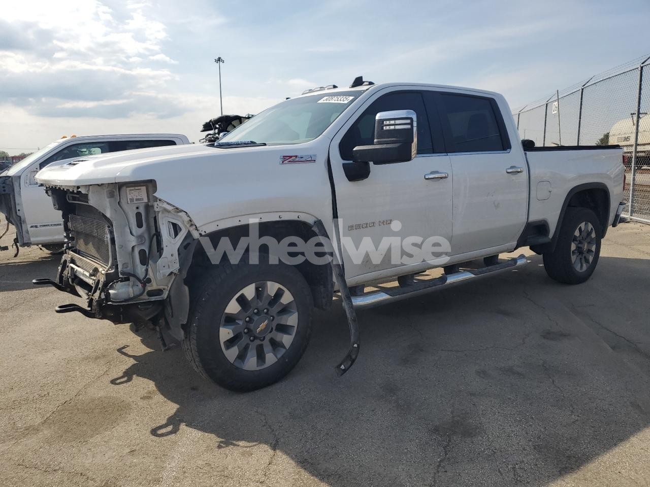 2022 CHEVROLET SILVERADO K2500 HEAVY DUTY LT (VIN 1GC4YNEY8NF123393) main photo