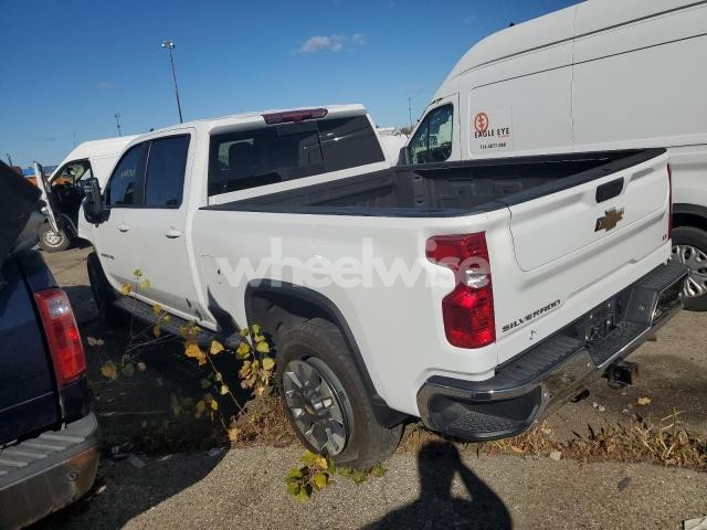 Photo 11 of 2024 CHEVROLET SILVERADO K2500 HEAVY DUTY LT (VIN 1GC4YNEY8RF146064)