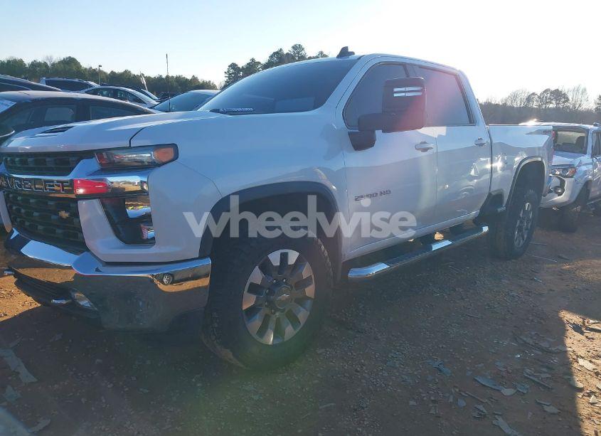 Photo 2 of 2022 Chevrolet Silverado 2500HD 4WD STANDARD BED LT (VIN 1GC4YNEY9NF131714)