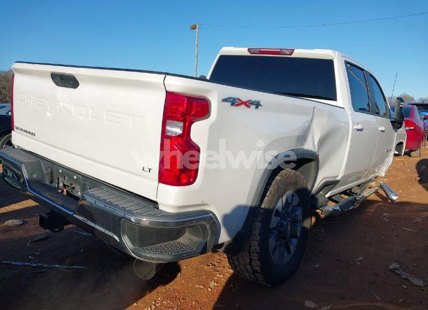 Photo 4 of 2022 Chevrolet Silverado 2500HD 4WD STANDARD BED LT (VIN 1GC4YNEY9NF131714)