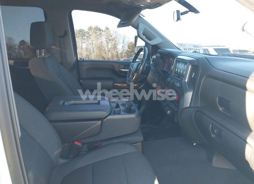 Photo 6 of 2022 Chevrolet Silverado 2500HD 4WD STANDARD BED LT (VIN 1GC4YNEY9NF131714)