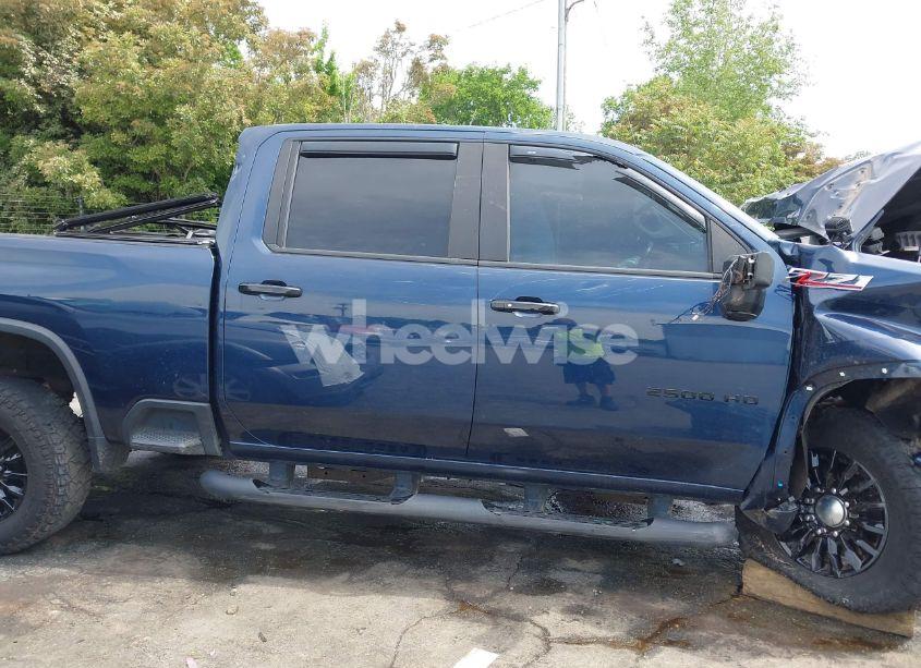 Photo 14 of 2022 Chevrolet Silverado 2500HD 4WD STANDARD BED LT (VIN 1GC4YNEY9NF138078)