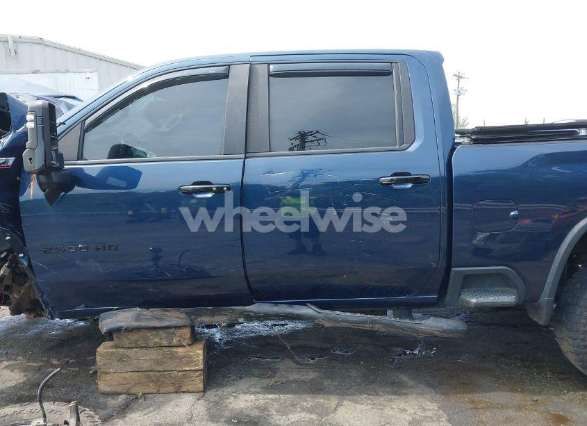 Photo 15 of 2022 Chevrolet Silverado 2500HD 4WD STANDARD BED LT (VIN 1GC4YNEY9NF138078)