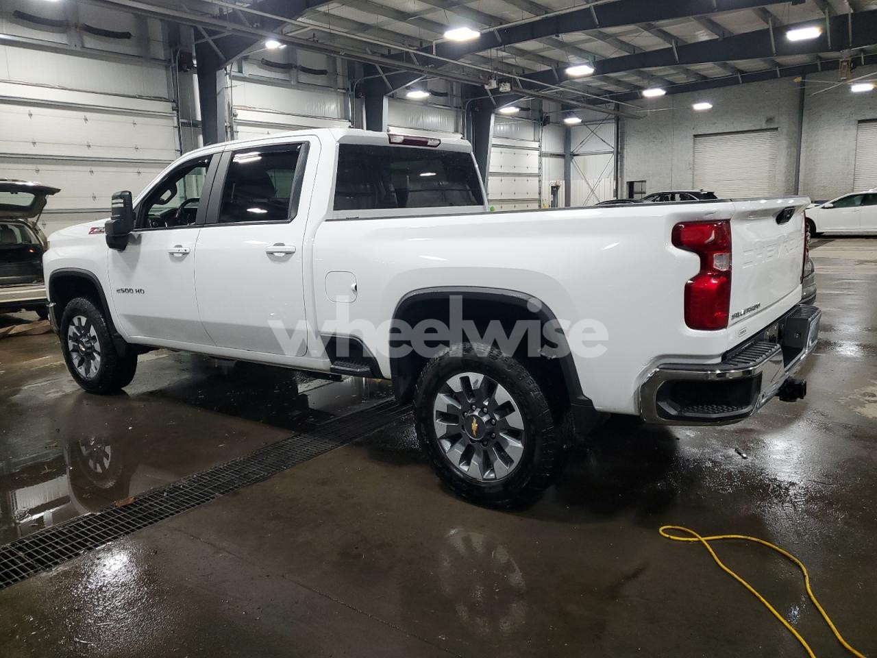 Photo 2 of 2022 CHEVROLET SILVERADO K2500 HEAVY DUTY LT N/A (VIN 1GC4YNEY9NF159531)