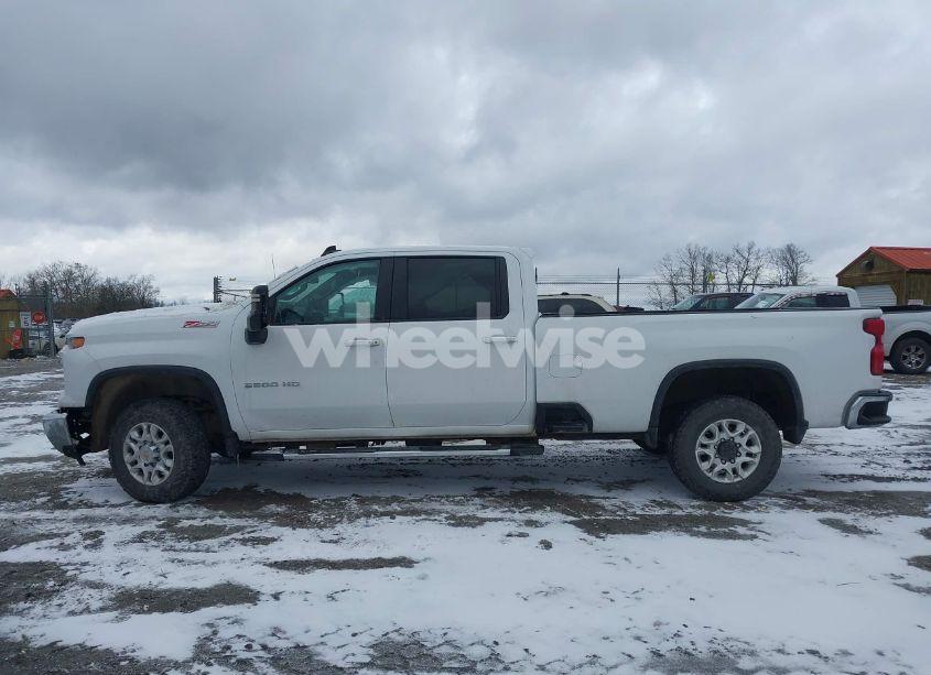 Photo 15 of 2024 Chevrolet Silverado 2500HD 4WD LONG BED LT (VIN 1GC4YNEYXRF109064)