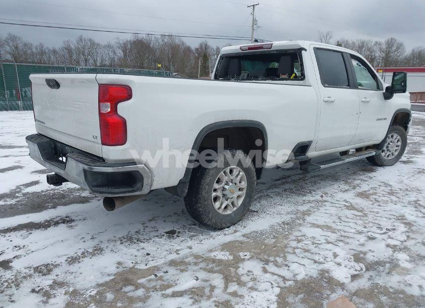Photo 4 of 2024 Chevrolet Silverado 2500HD 4WD LONG BED LT (VIN 1GC4YNEYXRF109064)