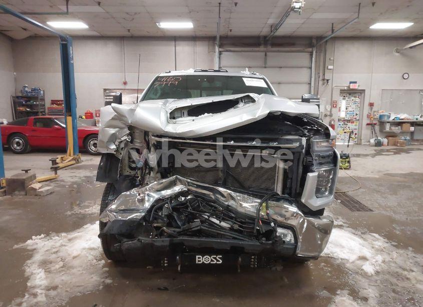 Photo 12 of 2021 Chevrolet Silverado 2500HD 4WD STANDARD BED LTZ (VIN 1GC4YPE74MF249946)