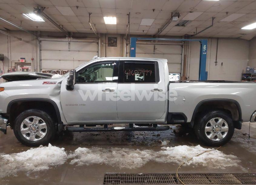 Photo 14 of 2021 Chevrolet Silverado 2500HD 4WD STANDARD BED LTZ (VIN 1GC4YPE74MF249946)