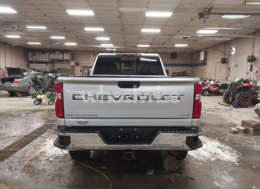 Photo 15 of 2021 Chevrolet Silverado 2500HD 4WD STANDARD BED LTZ (VIN 1GC4YPE74MF249946)