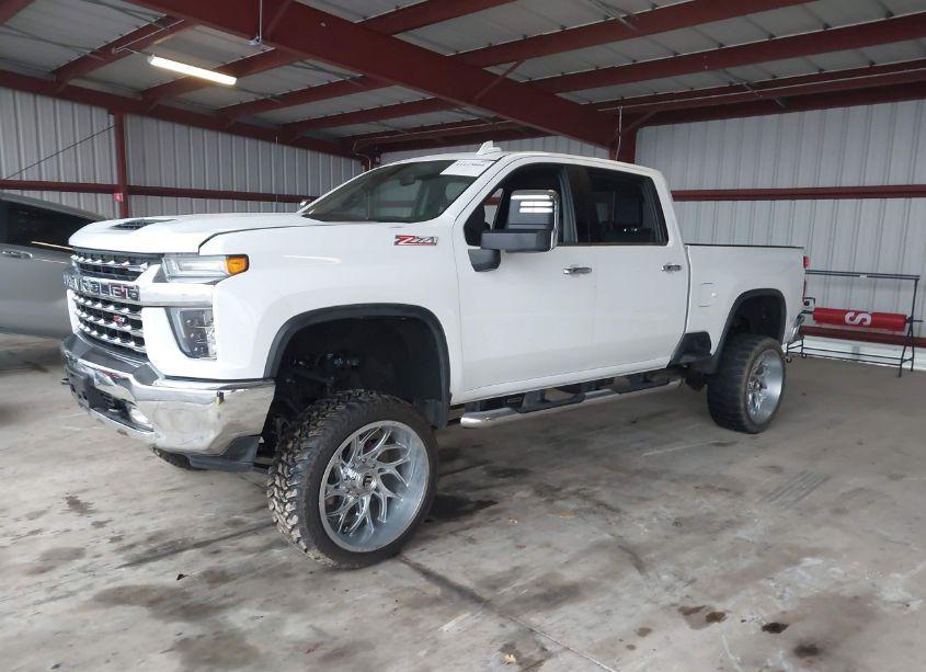 Photo 2 of 2022 Chevrolet Silverado 2500HD 4WD STANDARD BED LTZ (VIN 1GC4YPE76NF175253)