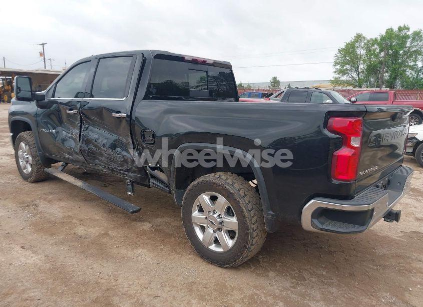Photo 3 of 2021 Chevrolet Silverado 2500HD 4WD STANDARD BED LTZ (VIN 1GC4YPEY0MF106694)