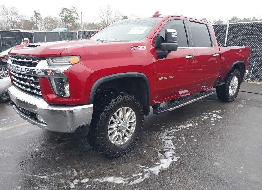 Photo 2 of 2020 Chevrolet Silverado 2500HD (VIN 1GC4YPEY1LF110042)