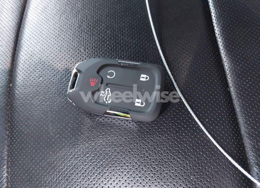 Photo 10 of 2020 Chevrolet Silverado 2500HD 4WD STANDARD BED LTZ (VIN 1GC4YPEY1LF118710)