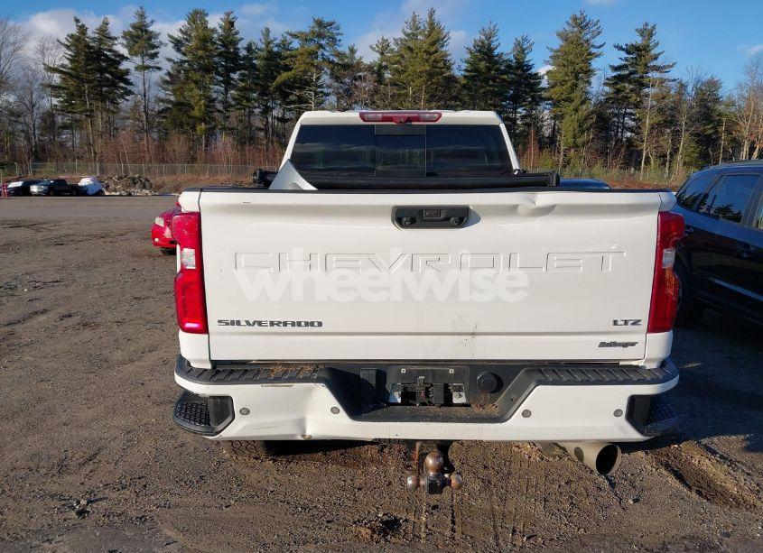 Photo 18 of 2020 Chevrolet Silverado 2500HD 4WD STANDARD BED LTZ (VIN 1GC4YPEY1LF118710)
