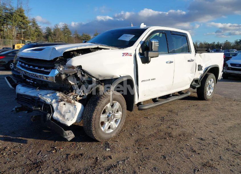 Photo 2 of 2020 Chevrolet Silverado 2500HD 4WD STANDARD BED LTZ (VIN 1GC4YPEY1LF118710)